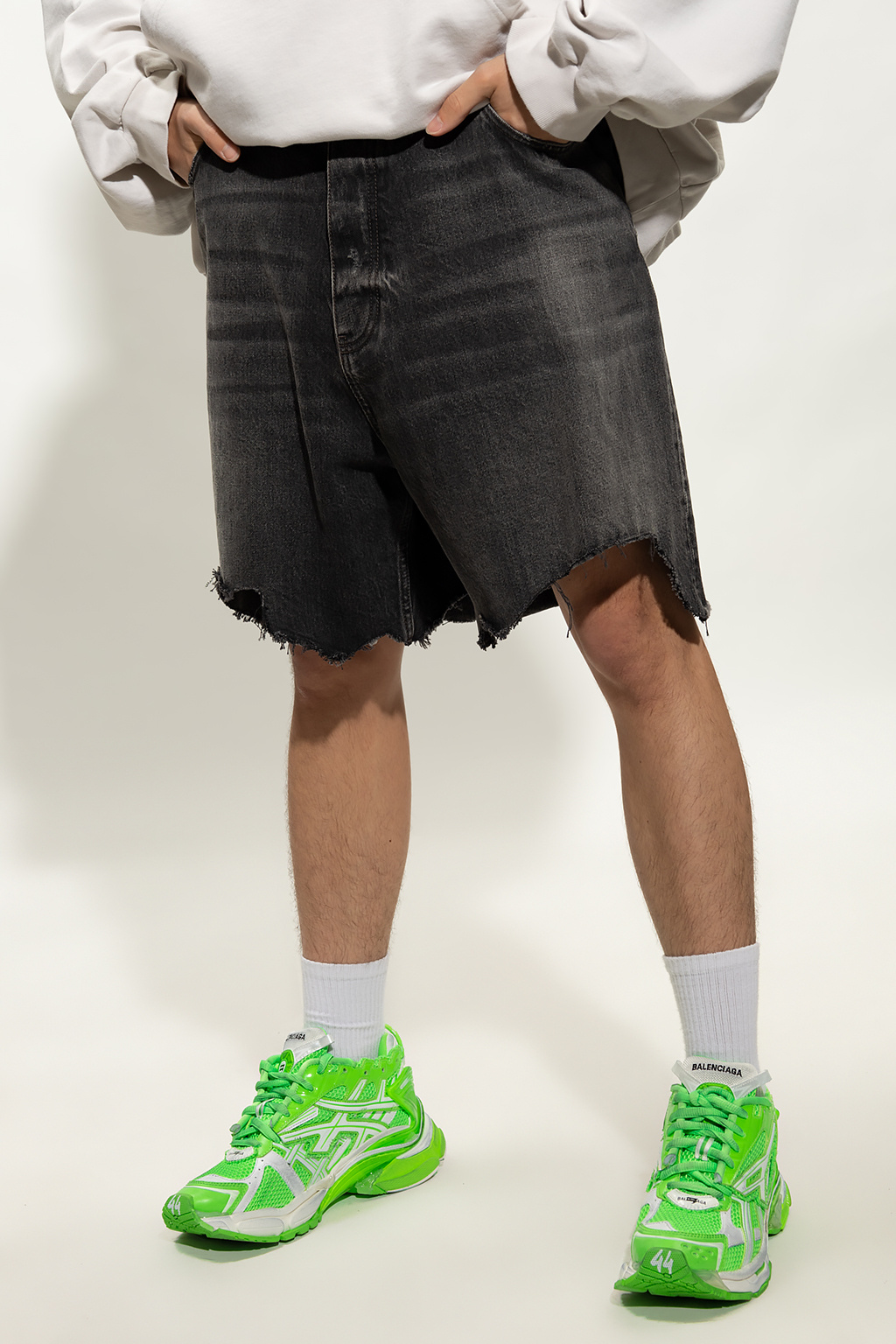 Jeans 'COO' nero - Denim loose - SchaferandweinerShops Japan Jeans 'COO' nero - Denim loose - SchaferandweinerShops Japan